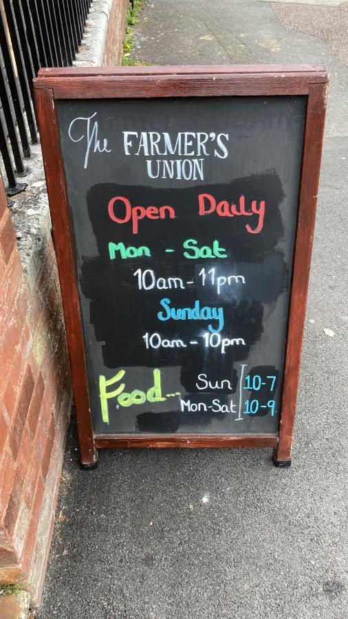 The Farmers Union Exeter Esterno foto